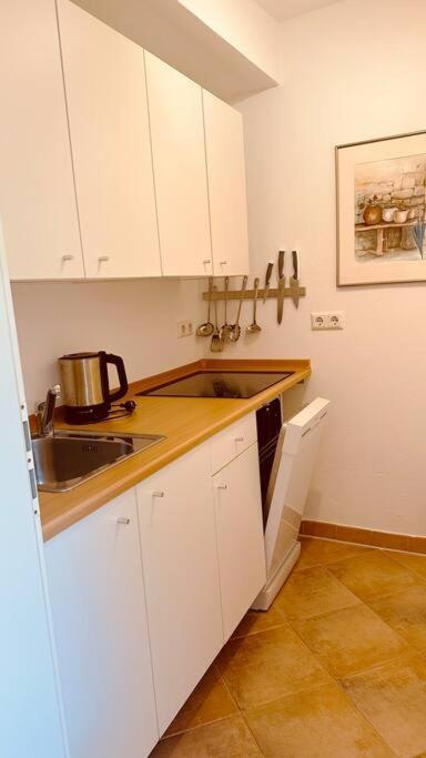 Kuenstler Ferienwohnung Am Weilburger Schloss, Marktplatz 9 ภายนอก รูปภาพ