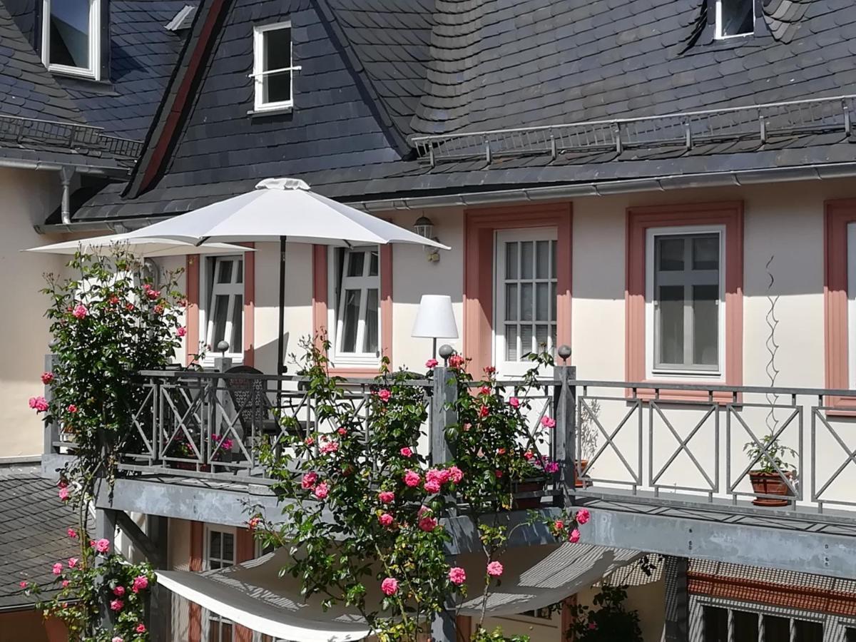 Kuenstler Ferienwohnung Am Weilburger Schloss, Marktplatz 9 ภายนอก รูปภาพ